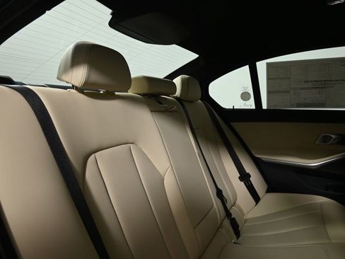 New 2026 BMW 330i xDrive Sedan w/ Convenience Package image 36