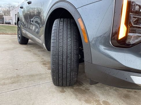 New 2026 Kia Sportage EX image 17