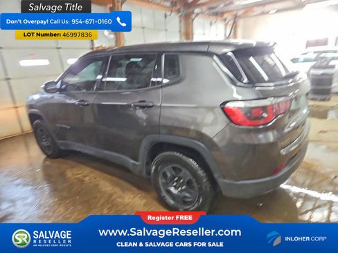 Used 2018 Jeep Compass Sport FWD image 3