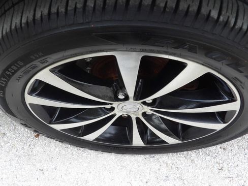 Used 2012 Chrysler 200 S image 20