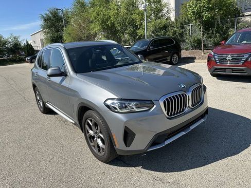 Used 2024 BMW X3 xDrive30i w/ Premium Package AWD/4WD image 3