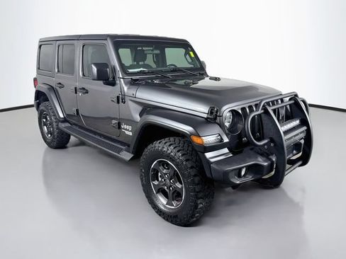 Used 2021 Jeep Wrangler Unlimited Sport AWD/4WD image 3