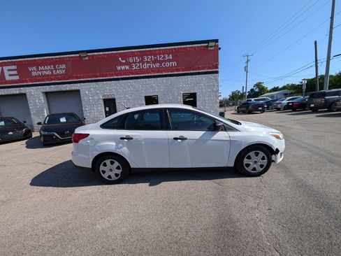 Used 2018 Ford Focus S FWD image 6