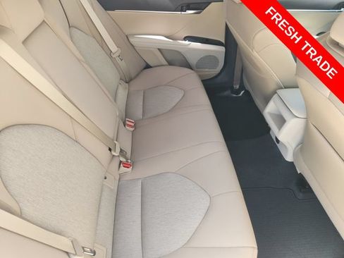 Used 2020 Toyota Camry LE FWD image 30