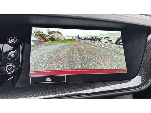 Certified 2023 Buick Envision Preferred FWD image 17