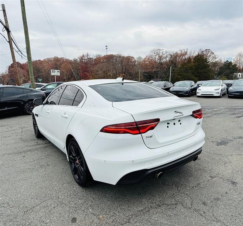 Used 2020 Jaguar XE S RWD image 3