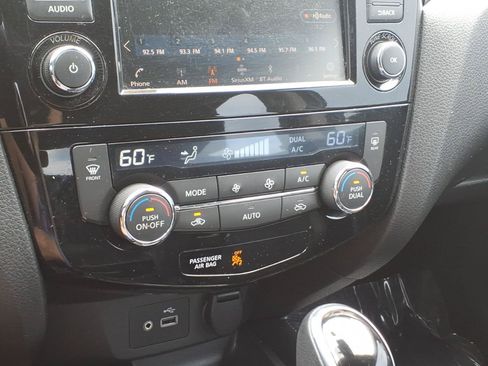 Used 2019 Nissan Rogue Sport SL AWD/4WD image 20