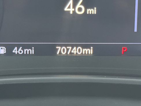 Used 2021 Cadillac XT6 Premium Luxury image 18