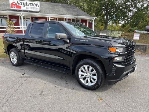 Used 2021 Chevrolet Silverado 1500 Custom image 1