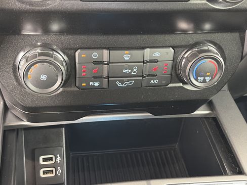 Used 2019 Ford F150 XLT w/ Equipment Group 302A Luxury image 23