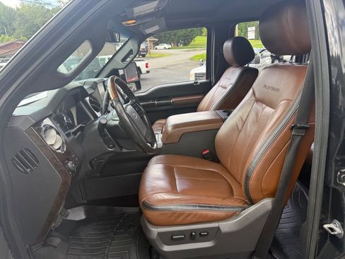 Used 2015 Ford F250 Platinum w/ FX4 Off-Road Package image 2