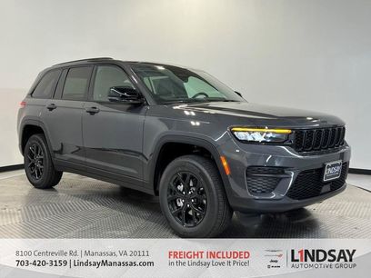 New 2025 Jeep Grand Cherokee Altitude w/ Trailer Tow Package