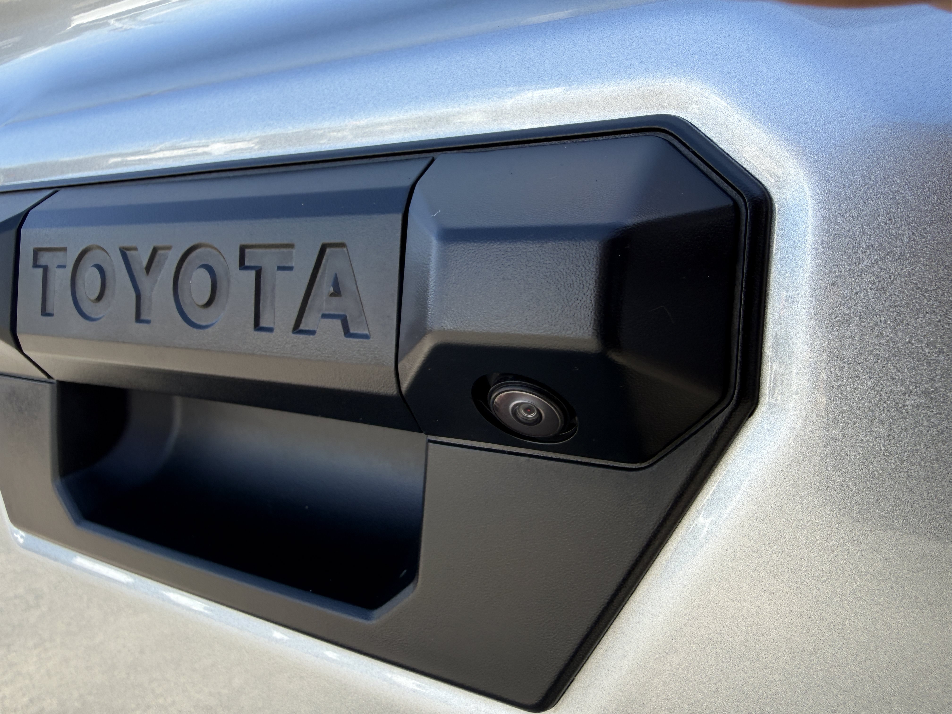Used 2026 Toyota Tacoma SR5 RWD image 4
