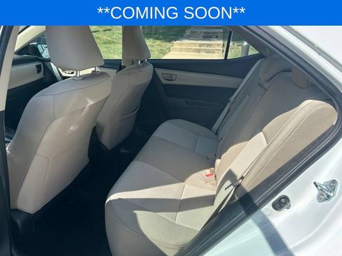 Used 2016 Toyota Corolla LE FWD image 11
