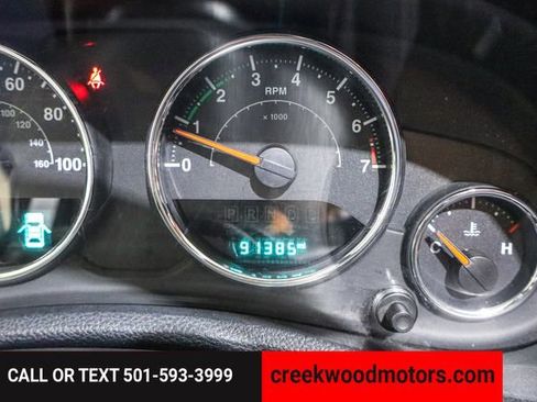 Used 2017 Jeep Wrangler Unlimited Sahara image 61