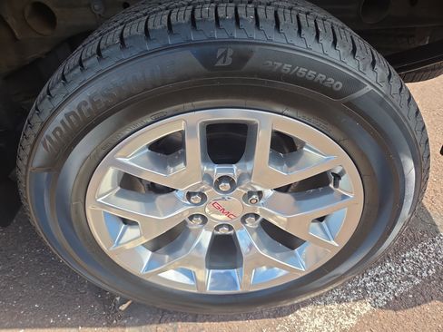 Used 2018 GMC Sierra 1500 SLT w/ SLT Premium Package AWD/4WD image 11