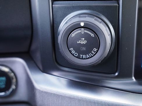 Used 2024 Ford F350 Platinum w/ Tremor Off-Road Package image 33