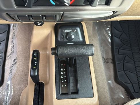 Used 2001 Jeep Wrangler Sahara image 20