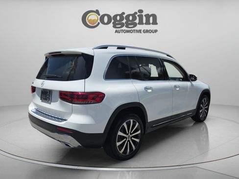 Used 2023 Mercedes-Benz GLB 250 image 5
