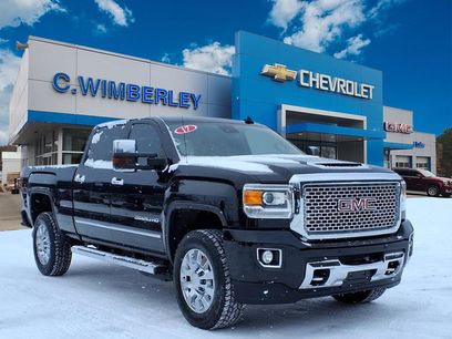 Used 2017 GMC Sierra 2500 Denali w/ Duramax Plus Package