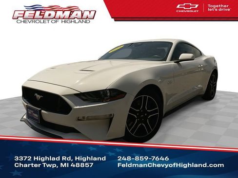 Used 2022 Ford Mustang GT RWD image 1