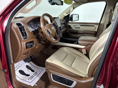 Used 2019 RAM 1500 Laramie AWD/4WD image 25