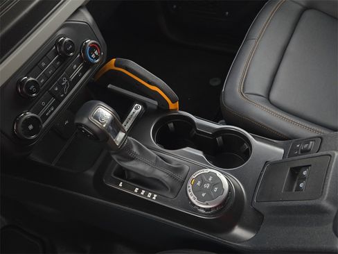 Used 2022 Ford Bronco Badlands w/ Sasquatch Package image 20