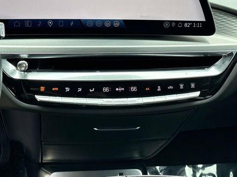 Used 2025 Cadillac Lyriq Luxury w/ LPO, Floor Liner Package AWD/4WD image 35