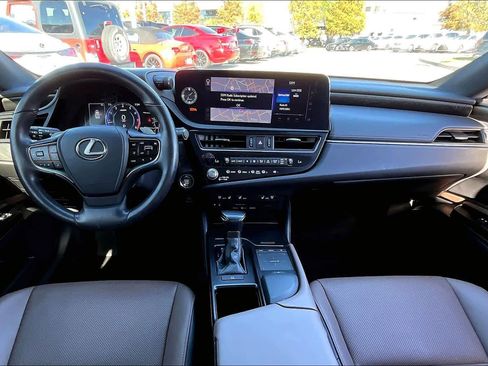 Used 2022 Lexus ES 250 w/ Premium Package image 12
