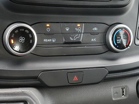 Used 2024 Ford Transit 250 Low Roof w/ Exterior Upgrade Package image 28