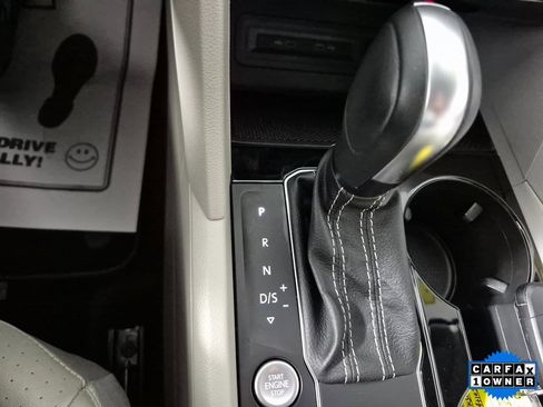 Used 2022 Volkswagen Atlas SE image 28