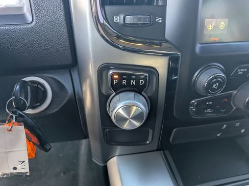 Used 2016 RAM 1500 Sport RWD image 15