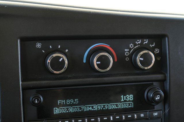 Used 2020 Chevrolet Express 3500 w/ Driver Convenience Package RWD image 22