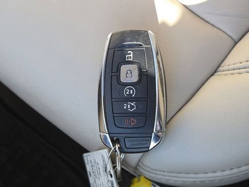 Used 2019 Lincoln MKZ Reserve w/ Reserve Plus Package image 39