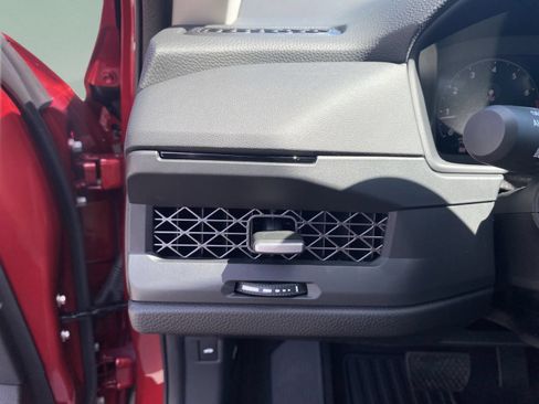 Certified 2023 Honda Accord EX image 15
