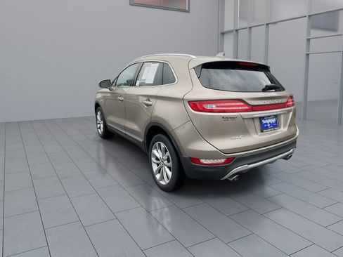 Used 2019 Lincoln MKC Select w/ Select Plus Package AWD/4WD image 6