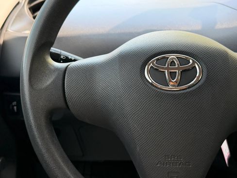 Used 2007 Toyota Yaris 2-Door Hatchback w/ Convenience Pkg FWD image 18