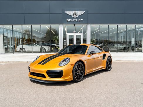 Used 2018 Porsche 911 Turbo S AWD/4WD image 1