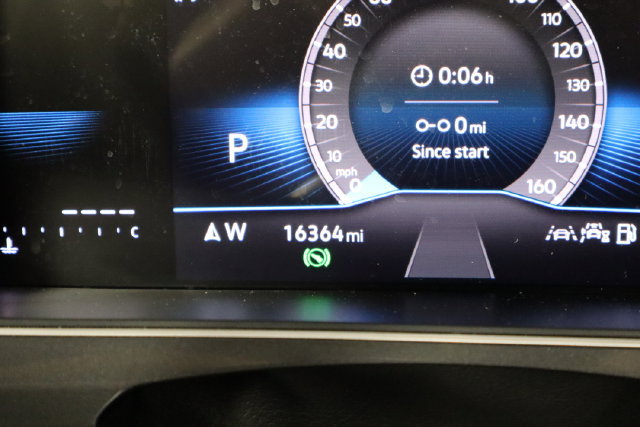 Used 2024 Volkswagen Tiguan SE R-Line AWD/4WD image 39