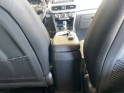Used 2020 Hyundai Kona SEL image 32