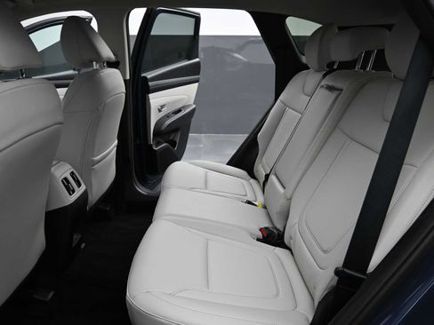 Certified 2025 Hyundai Tucson SEL image 14