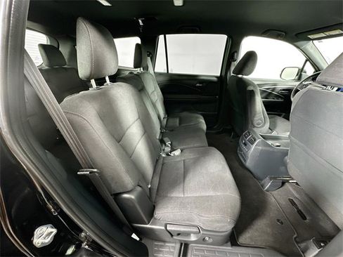 Used 2022 Honda Pilot Sport image 27