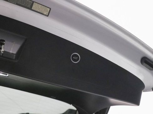 Used 2016 Tesla Model X 90D image 24