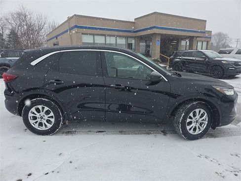 Certified 2023 Ford Escape Active image 16