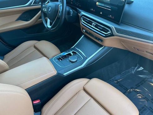 Used 2023 BMW i4 eDrive35 w/ Premium Package RWD image 33