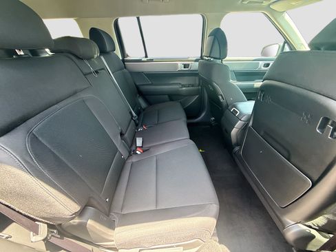 New 2026 Hyundai Santa Fe SE FWD image 19