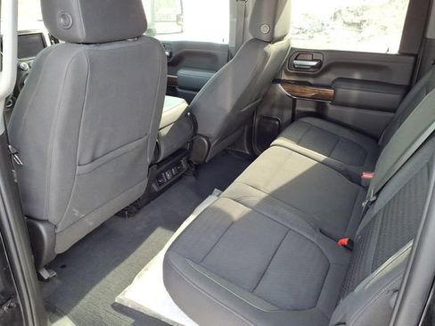 Used 2023 GMC Sierra 2500 SLE w/ SLE Value Package; image 12