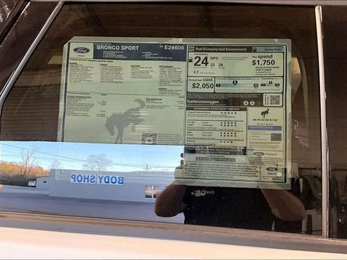 New 2026 Ford Bronco Sport Outer Banks w/ Sasquatch Outer Banks Package AWD/4WD image 14