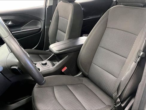 Used 2024 GMC Terrain SLE FWD image 21