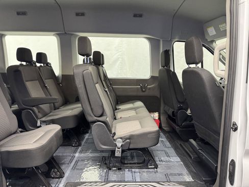 Used 2023 Ford Transit 350 XLT image 14